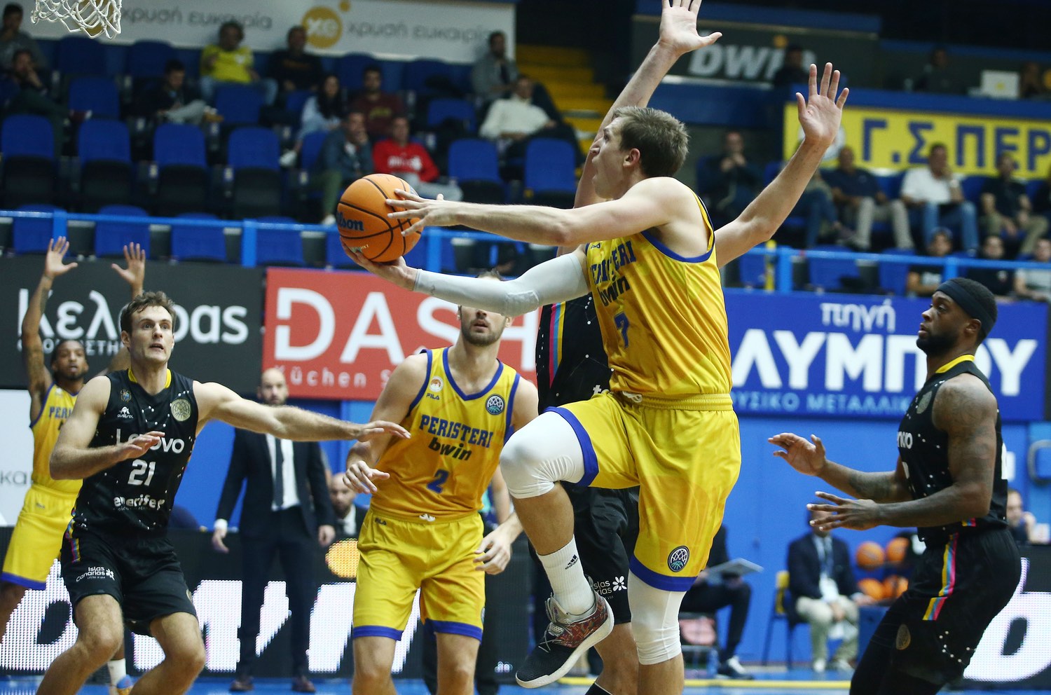 Basket League: Περίπατος Παναθηναϊκού στη Νίκαια, ένταση και υψηλό σκορ στο Περιστέρι